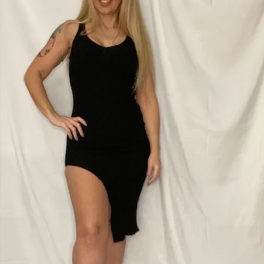 Black slide slit midi